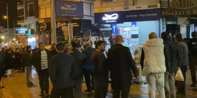 Ailesine ait tekel bayisini benzin döküp ateşe verdi: 2 yaralı