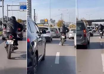 Motosikleti at sürer gibi sürdü