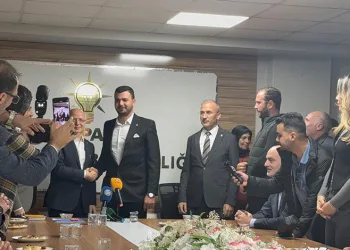 Gemlik’te AK Parti’ye 800 yeni üye katıldı