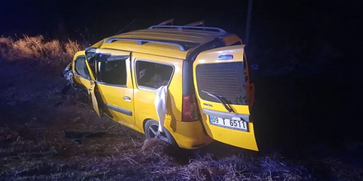 Afyonkarahisar’da trafik kazası: 1 ölü, 8 yaralı