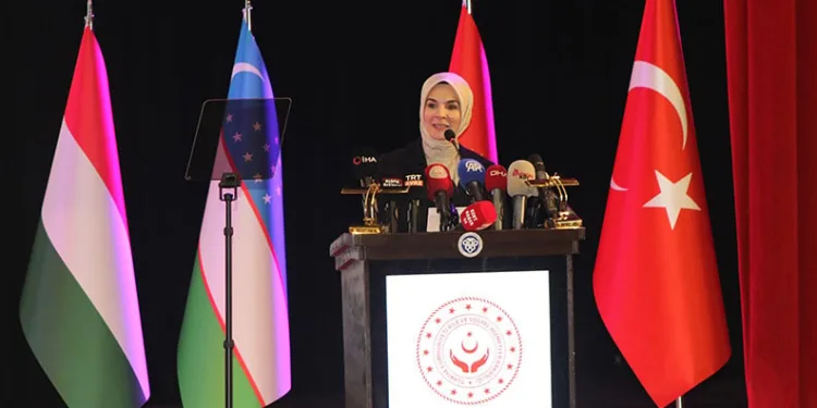 “Türkiye’nin geleceği güçlü aile yapısından geçiyor”