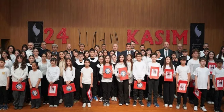 Bekir Aydın Öğretmenler Günü’nde Öğretmenlerle Birlikteydi