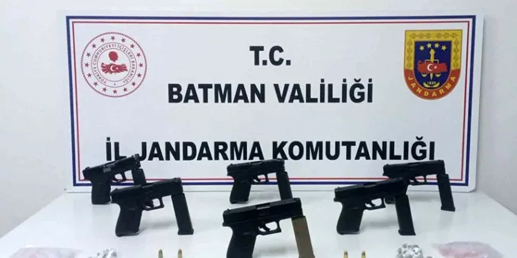 Batman’da kaçak silah operasyonu: 6 tutuklama