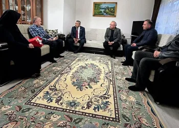 Şehit Serdar Uslu’nun öğretmen babasına anlamlı ziyaret