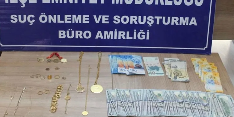Ticari taksiyle geldikleri ilçede 2 milyon TL’lik dolandırıcılık yaptılar