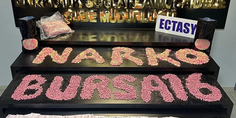 Bursa’da uyuşturucu tacirine operasyon