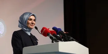 “Göçü; insanın, ailenin ve toplumun ruhunu etkileyen önemli bir süreç olarak görüyoruz”