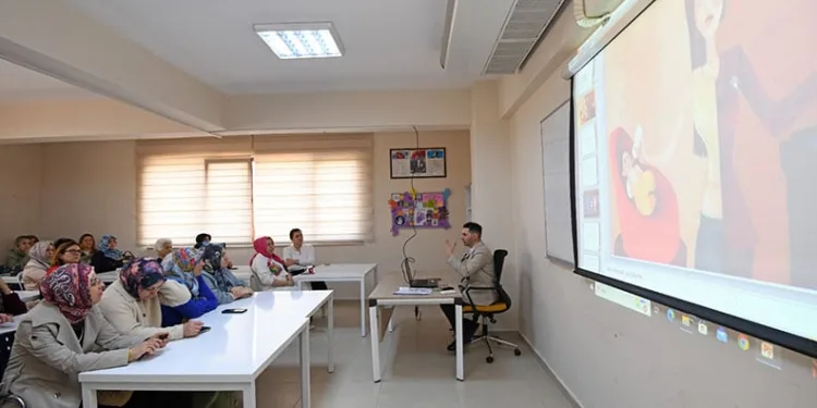Osmangazi Belediyesi’nden ‘Kadın ve Toplum’ başlıklı söyleşi