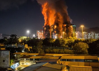 Hong Kong’da yangın: 13 ölü