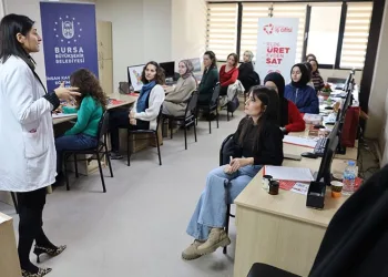 Üreten kadınlara büyükşehir desteği