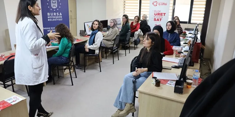 Üreten kadınlara büyükşehir desteği