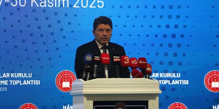“Hakim ve savcılar hakkında açılan bin 861 soruşturma ve incelemeden bin 331’i neticelendirildi”