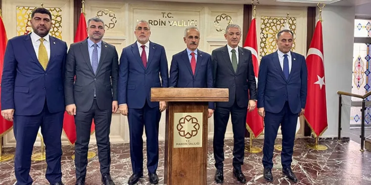 “İşsizlik oranımız geçen aya göre azaldı”