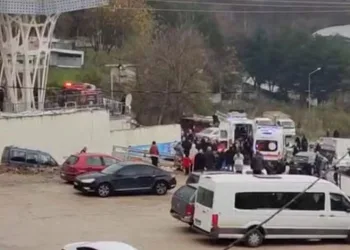 Pazar alanında korkutan anlar: 1 kişi dumandan etkilendi
