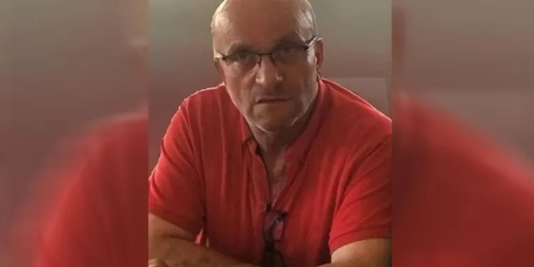 Ağabeyinin başına sopayla vurarak öldürdü