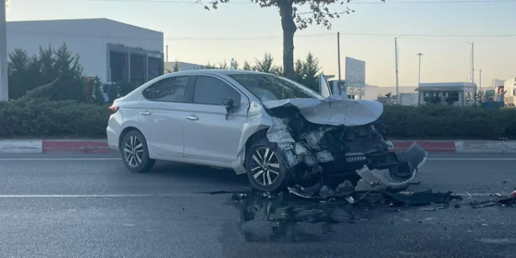 Karaman’da tırla otomobil çarpıştı: 1 yaralı