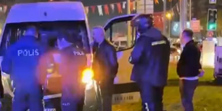 Bursa’da servis aracının çarptığı yaya ağır yaralandı