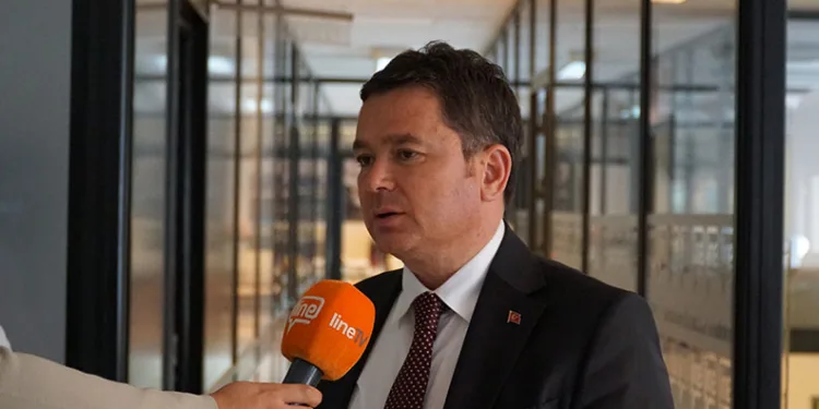Başkan Erkan Aydın Line TV’yi ziyaret etti