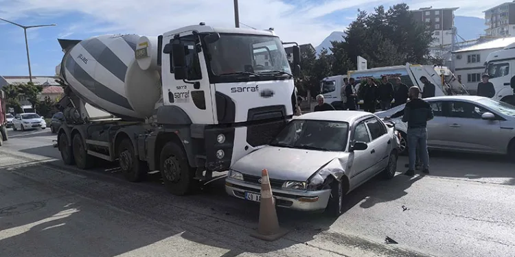 Muş’ta zincirleme kaza: 1 yaralı