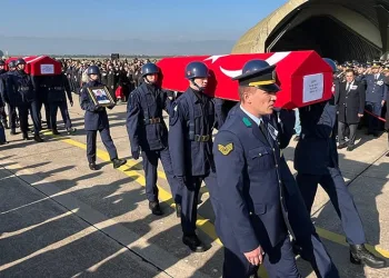 Bursalı şehitler Yenişehir Havalimanı’na getirildi