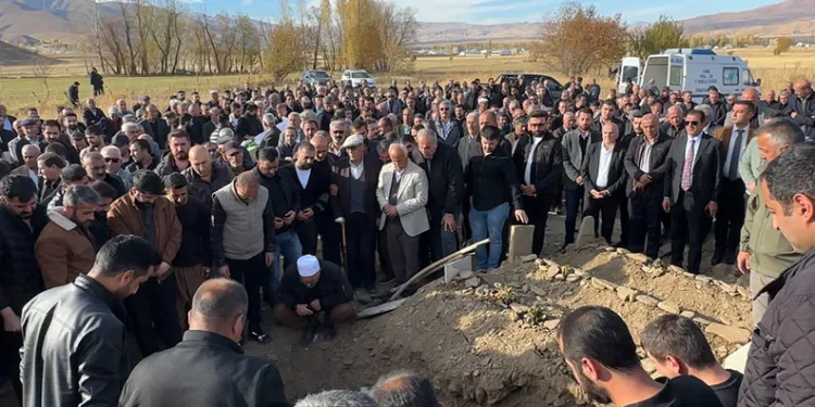 Van’daki feci kazada ölü sayısı 4’e yükseldi