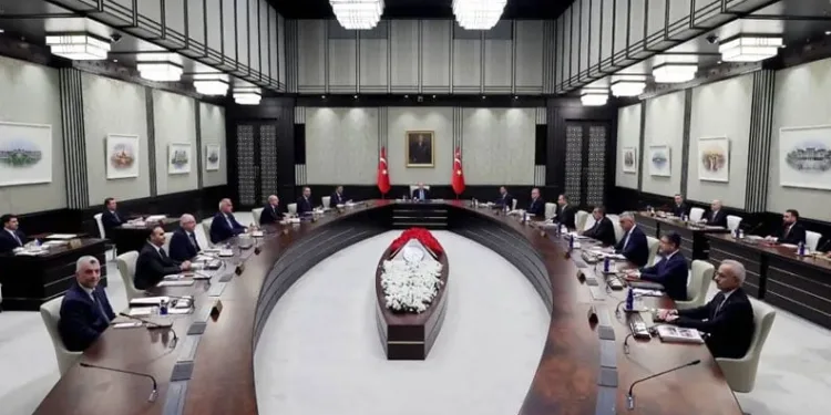Kabine bugün toplanıyor