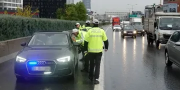 Araç sahibi herkesi ilgilendiriyor