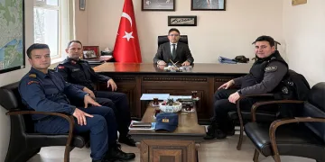 Sivas’ta zincirleme trafik kazası: 4 yaralı
