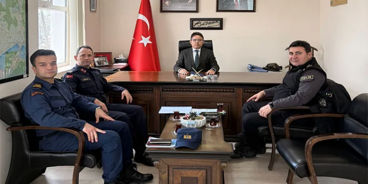 Sivas’ta zincirleme trafik kazası: 4 yaralı