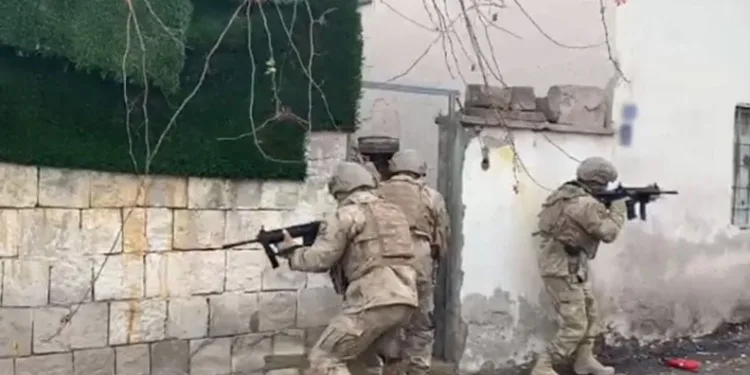 DAEŞ operasyonunda 92 gözaltı