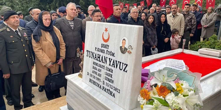 Pençe Kilit kahramanı şehit üsteğmen şehadetinin 3.yılında anıldı