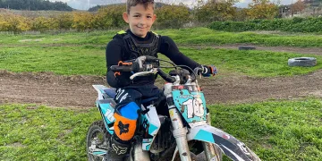 Minik motokrosçu sezonu şampiyonlukla tamamladı
