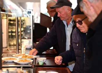 Osmangazi’de pırasa hasadıyla doğallık sofralara taşınıyor