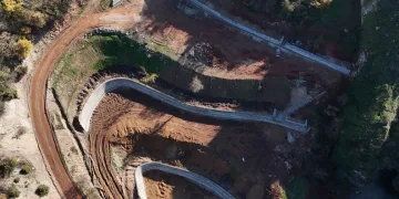 ORHANGAZİ KÖYE CAMİ YAPTIRMIŞTI. O KÖYDE OSMANLI DÖNEMİ YAŞATILACAK