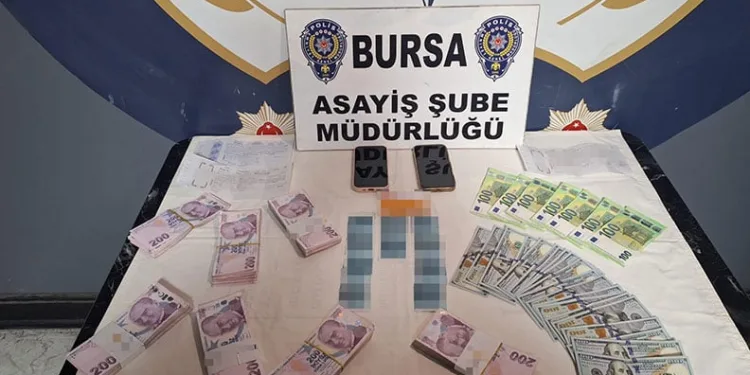 Bursa Emniyeti’nden sahte polis operasyonu: 10 şüpheli tutuklandı