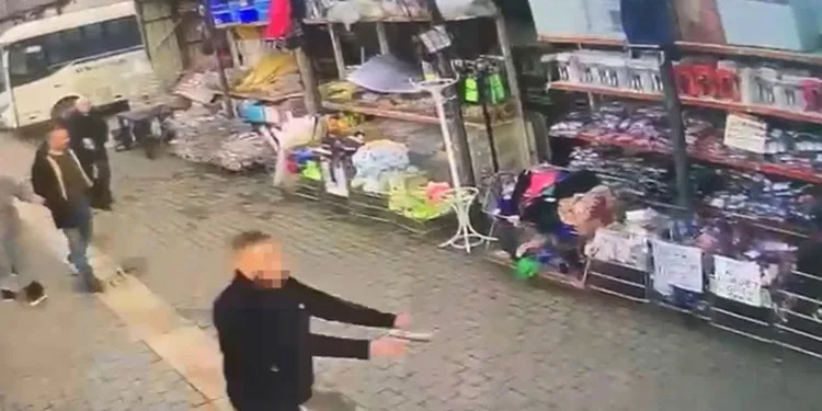 Bursa’da silahla kovaladığı şahsa kurşun yağdırdı