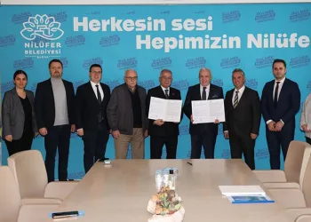 Osmangazi’de pırasa hasadıyla doğallık sofralara taşınıyor