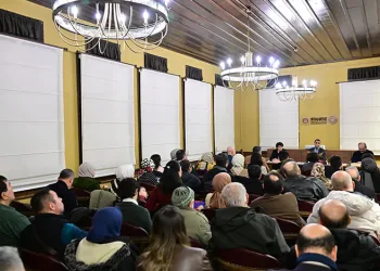 Bursa’da apartman dairesinde yangın