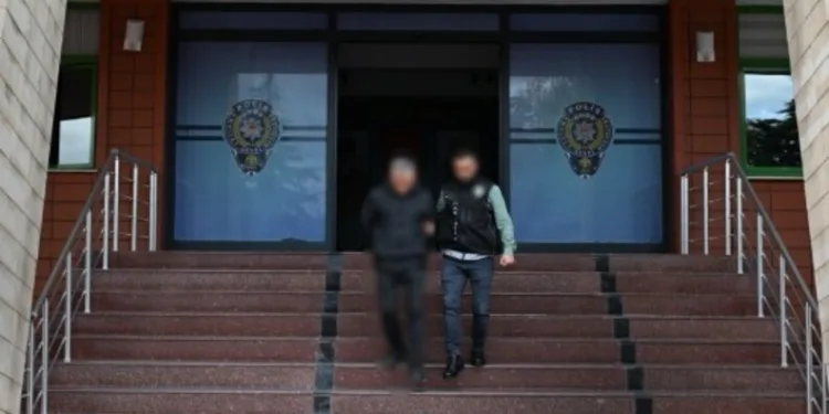 Polisi tehdit eden şahsa 66 bin TL ceza