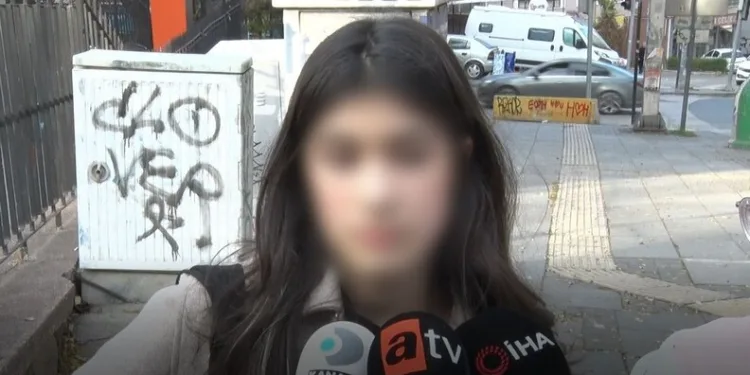 Kamyonetle yolcu otobüsü çarpıştı: 2 yaralı