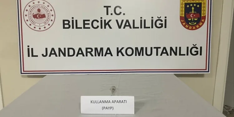 Taşova’da millet bahçesinde mescit duvarı tahrip edildi