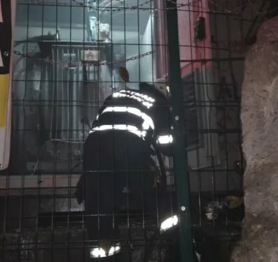 Arnavutköy’de film sahnelerini aratmayan gasp: Kaçan şüpheli “Ayağına sıkarım” diye tehdit etti