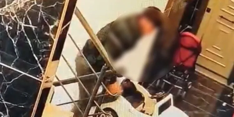 Arnavutköy’de film sahnelerini aratmayan gasp: Kaçan şüpheli “Ayağına sıkarım” diye tehdit etti