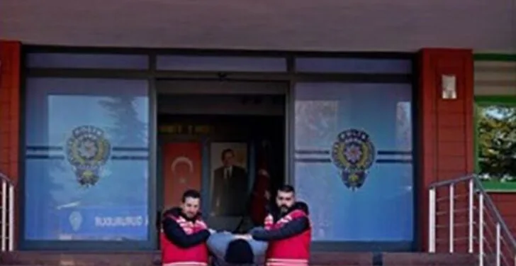 Arnavutköy’de film sahnelerini aratmayan gasp: Kaçan şüpheli “Ayağına sıkarım” diye tehdit etti