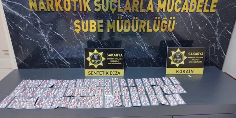 Arnavutköy’de ilkokulda korkunç iddia: Hademe okul müdürünü zehirlemeye çalıştığı iddiasıyla tutuklandı