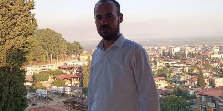 Arnavutköy’de ilkokulda korkunç iddia: Hademe okul müdürünü zehirlemeye çalıştığı iddiasıyla tutuklandı