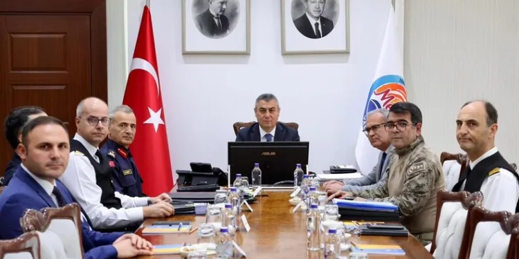 Esenyurt’ta birlikte yaşadığı kadını kafasından vurarak öldüren zanlı hakim karşısına çıktı