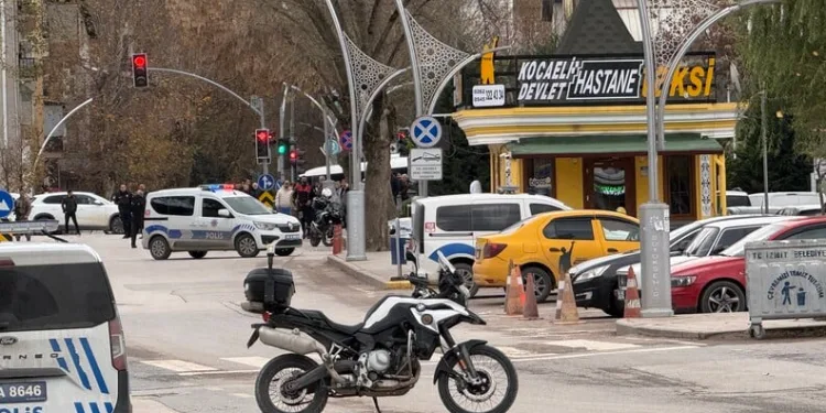 Esenyurt’ta birlikte yaşadığı kadını kafasından vurarak öldüren zanlı hakim karşısına çıktı