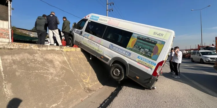 Antalya Büyükşehir Belediyesi soruşturmasında 3 tahliye