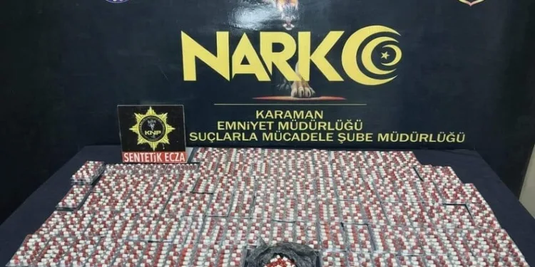 Mardin’de park halindeki araca çarpan otomobil sürücüsü yaralandı